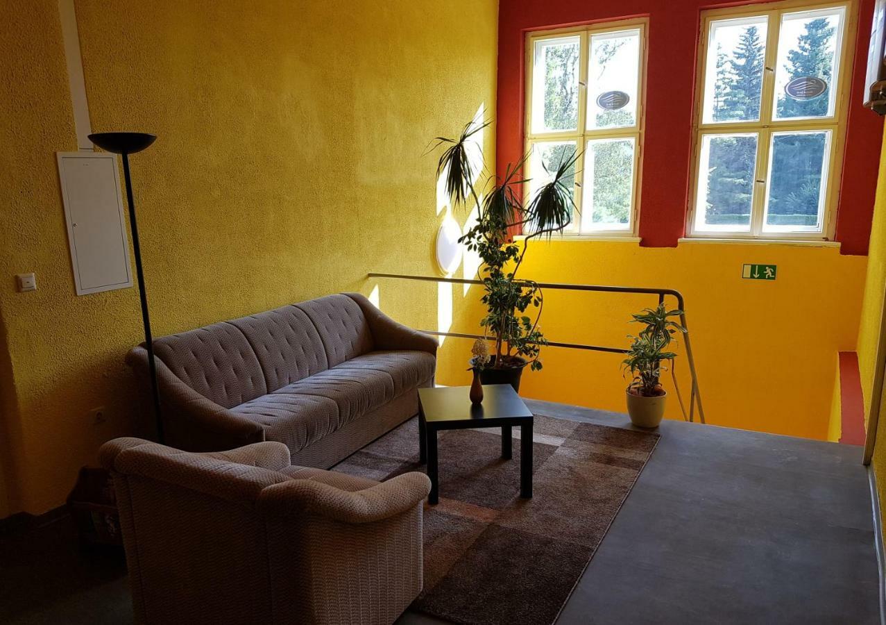 Hostel Jo-Si Kamenz Exteriör bild
