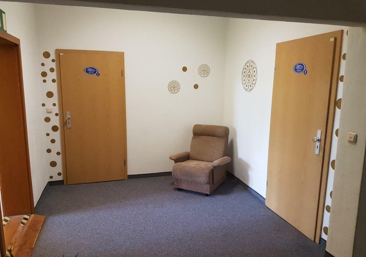 Hostel Jo-Si Kamenz Exteriör bild